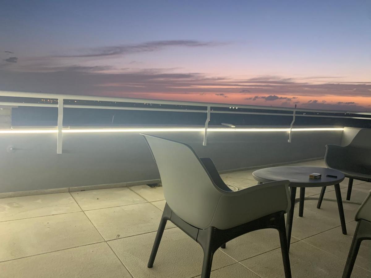 Penthouse Aureliana Attico Con Piscina A Roma Apartment Luaran gambar