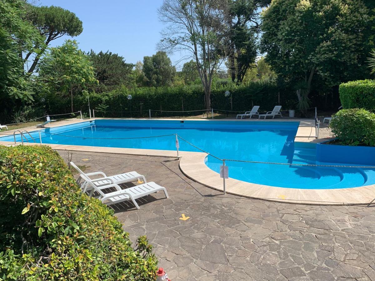 Penthouse Aureliana Attico Con Piscina A Roma Apartment Luaran gambar
